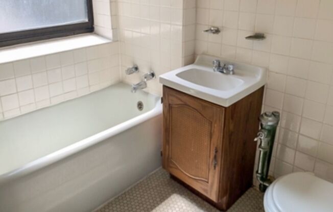 Studio, 1 bath, 478 sqft, $1,495, Unit 540-3F