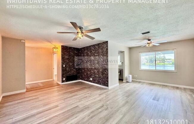 2924 CATHERINE DR