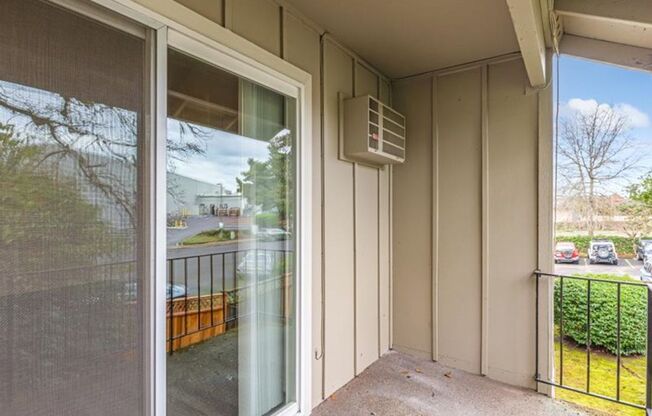 1 bed, 1 bath, 788 sqft, $1,295, Unit 103