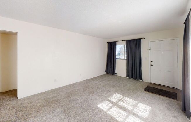 2 beds, 1 bath, $1,800