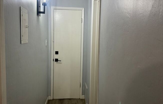 1 bed, 1 bath, $1,250