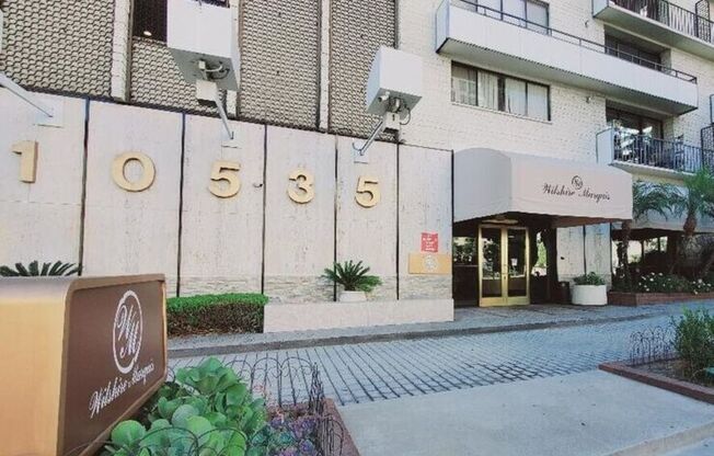 2 beds, 2 baths, 1,088 sqft, $6,200, Unit 1809