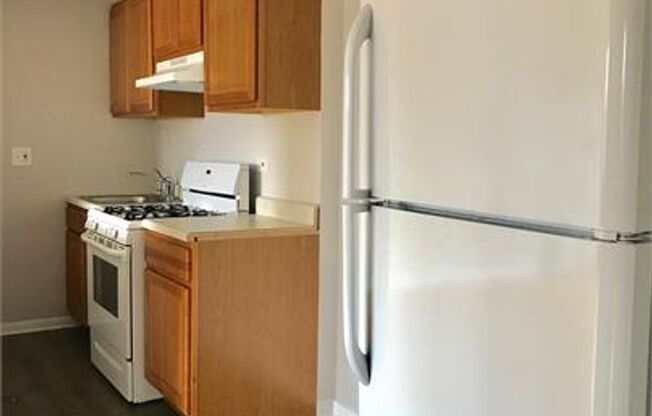 1500-04 North 22nd Avenue