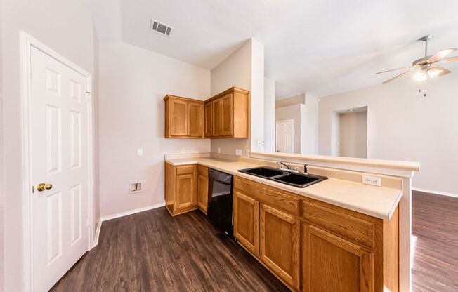 11908 Battle Bridge 78748 | 4 bed 2 bath $2395 Available October 2024