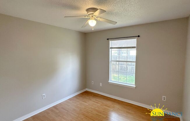 Beautiful 3 Bedroom Home in Navarre!