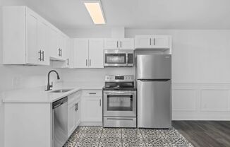 2 beds, 1.5 baths, $1,150, Unit 1801 Beacon - 02