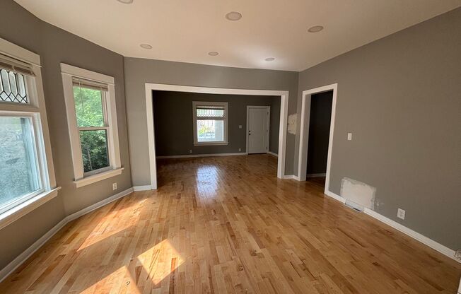 Beautiful 4 Bedroom, 2 Bath House for rent!!