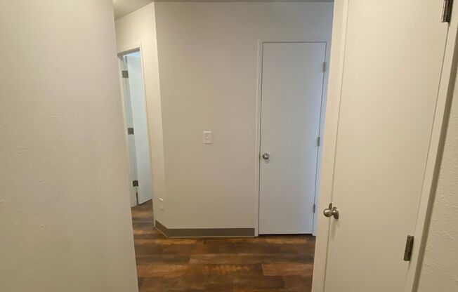 3 beds, 2 baths, 1,066 sqft, $1,900, Unit E215