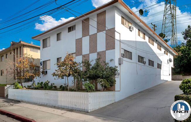 712 Via Altamira