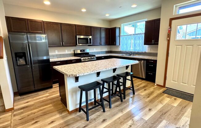 Modern and Stylish 3-Bedroom Manette Home