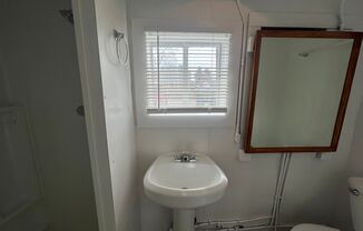 1 bed, 1 bath, $795, Unit 1839 Sherwood apt #7