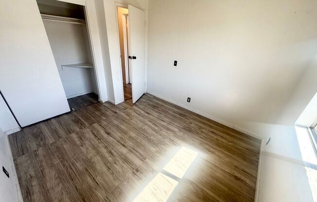 3 beds, 2.5 baths, 1,277 sqft, $2,800, Unit 5