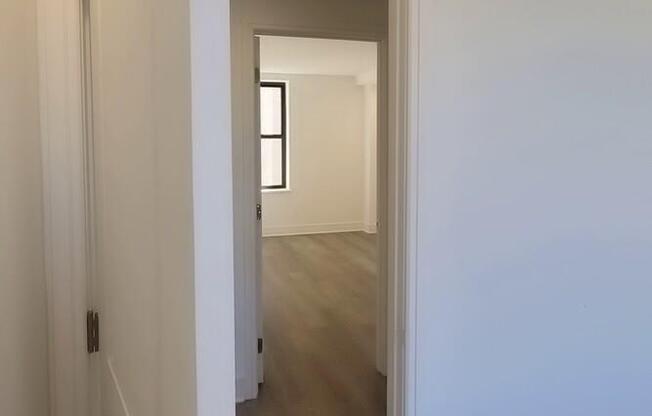 2 beds, 2 baths, $7,500, Unit 10M