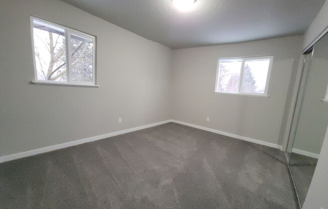 2 beds, 1 bath, $1,250