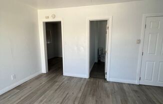 Studio, 1 bath, $1,295, Unit 941 1/2