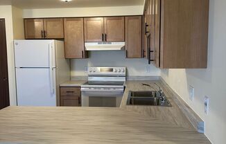 2 beds, 1 bath, $1,200, Unit 8-2545