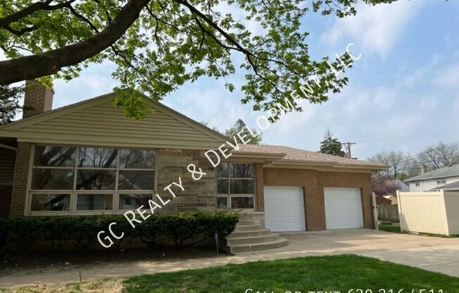 1836 BELLEVIEW AVE