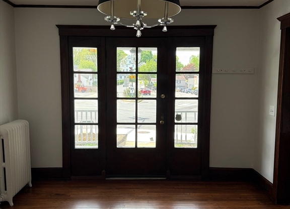 4 HIGHLAND AVE