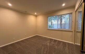 2 beds, 1 bath, $2,650, Unit # 13