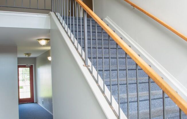 1 bed, 1 bath, 697 sqft, $1,249, Unit 03-141205