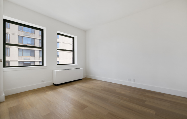 600 COLUMBUS AVE