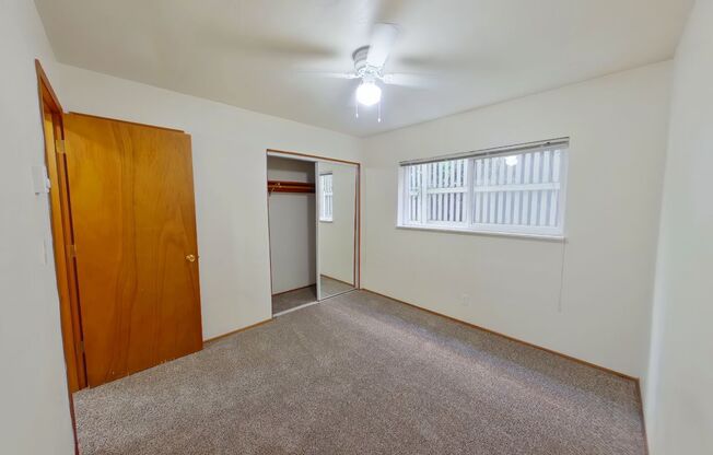 1 bed, 1 bath, $1,200, Unit 9