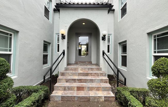 1 bed, 1 bath, $1,495, Unit 111