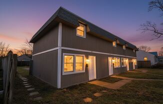 3086-3092 Grasmere Ave