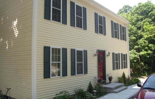 11 Dell Ave.