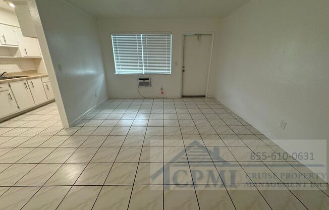 1 bed, 1 bath, 642 sqft, $1,550, Unit 18