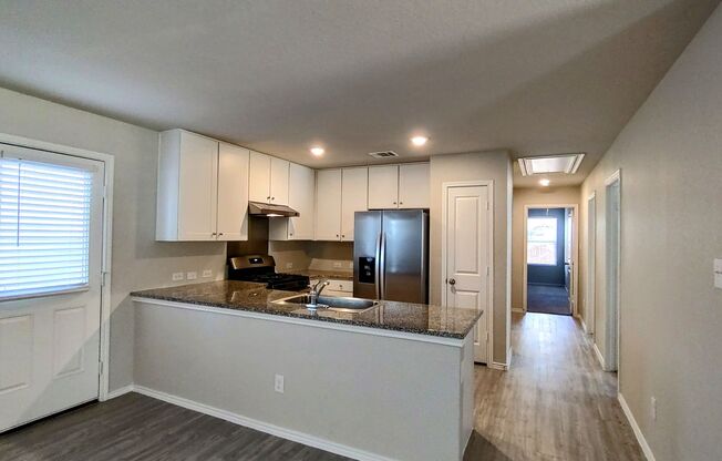 Southwest San Antonio: Medina Landing 3 bedroom Single Story Home