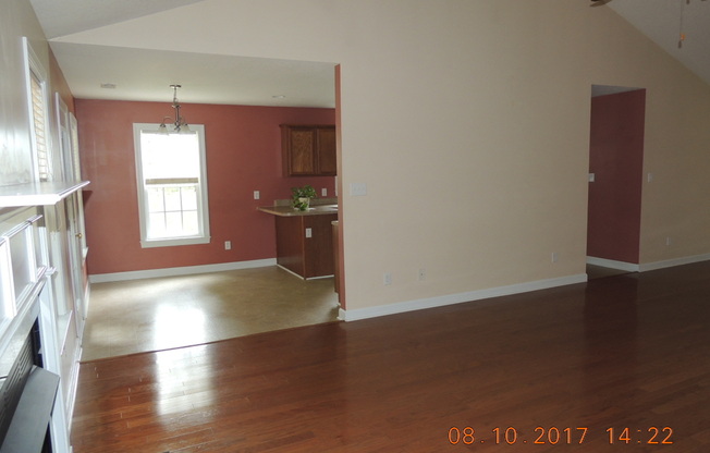 4 beds, 3 baths, $1,850