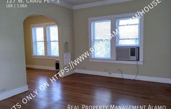 127 W. Craig Pl