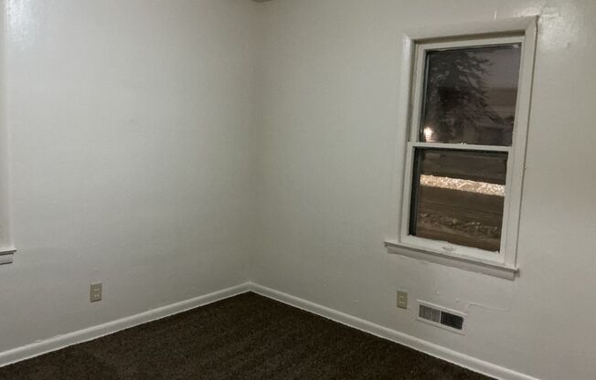 4334-36 W Villard Ave