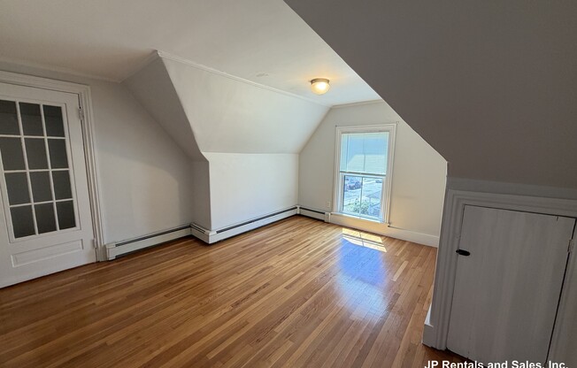 36 PIERCE ST