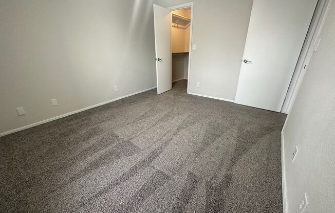 1 bed, 1 bath, 530 sqft, $899, Unit 112