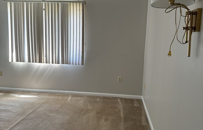 2 beds, 2 baths, 1,280 sqft, $2,800, Unit 201