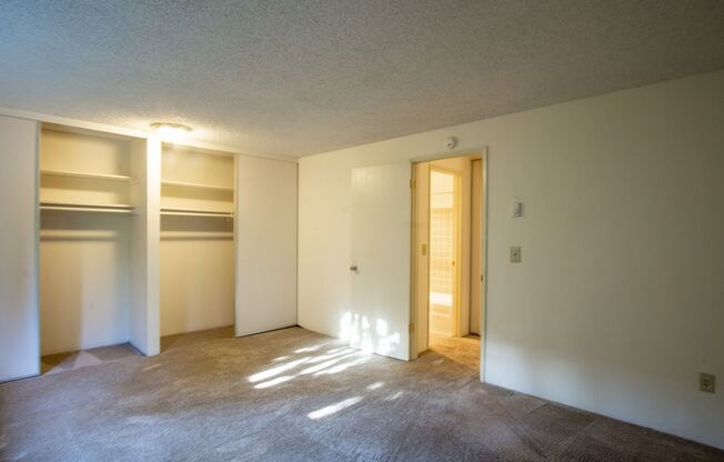 2 beds, 2.5 baths, $1,995, Unit 9140