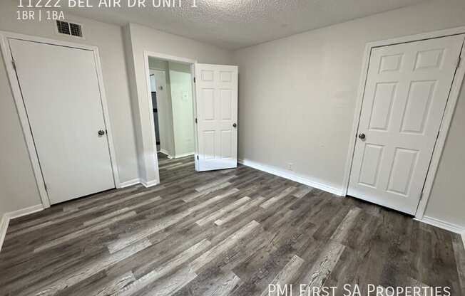 11222 BEL AIR DR
