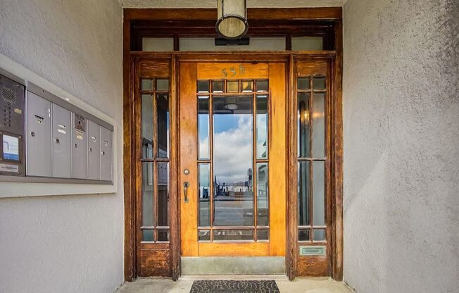 555 Bridgeway Unit A