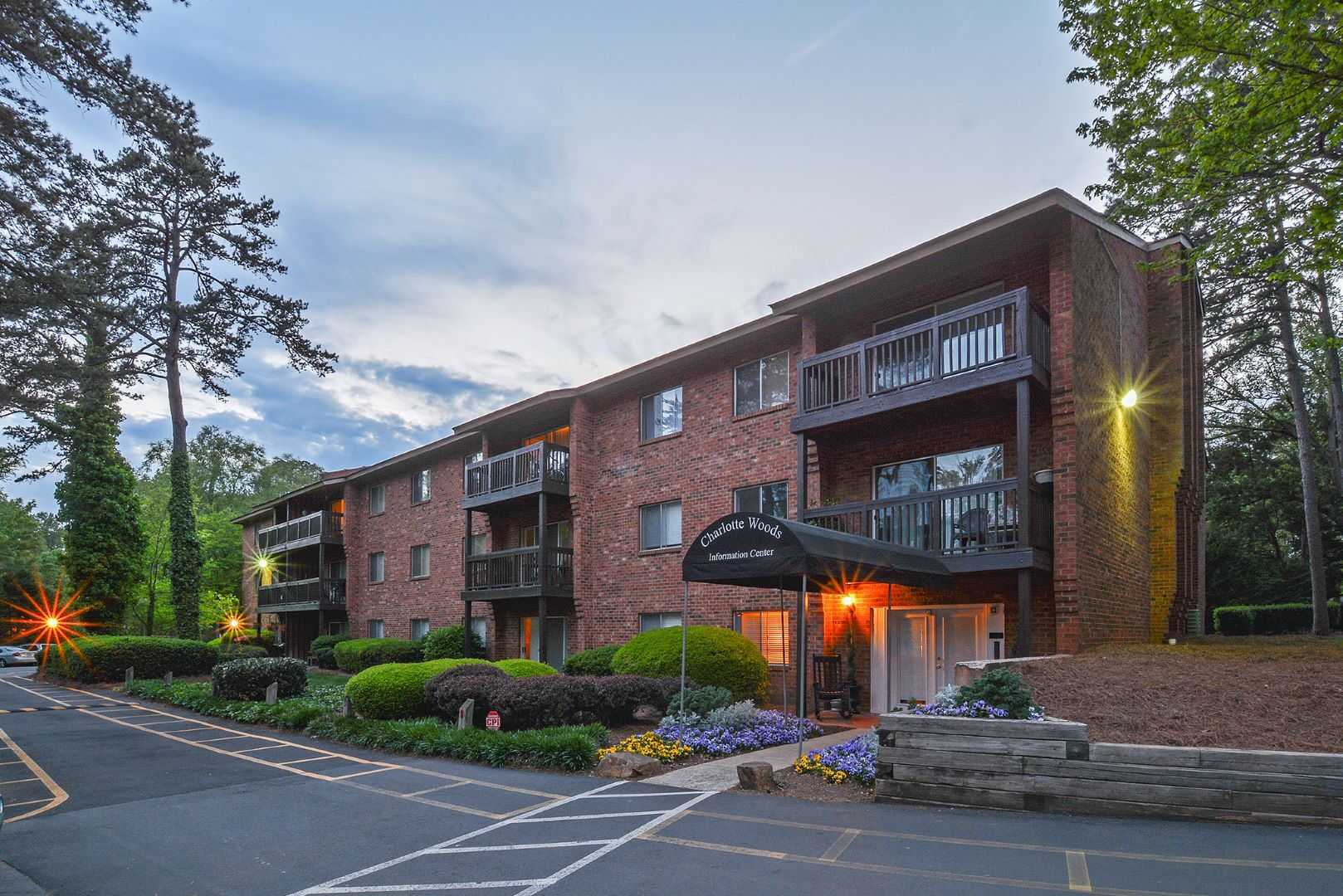 Charlotte Woods Apartments