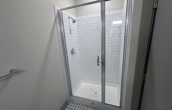 1 bed, 1 bath, 615 sqft, $1,695, Unit 3250-311