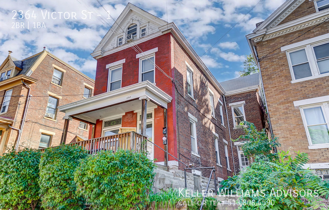 2364 VICTOR ST