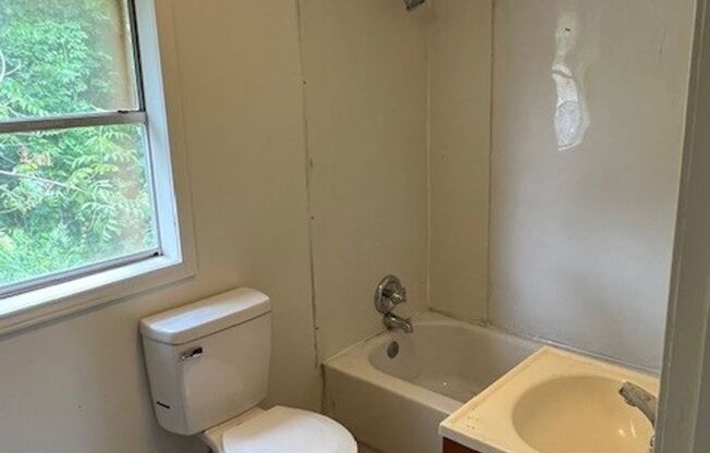 1 bed, 1 bath, $575