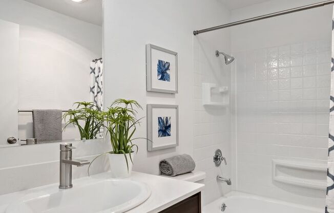 2 beds, 1 bath, 850 sqft, $1,750, Unit Unit 20