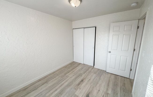 2 beds, 1 bath, $1,395