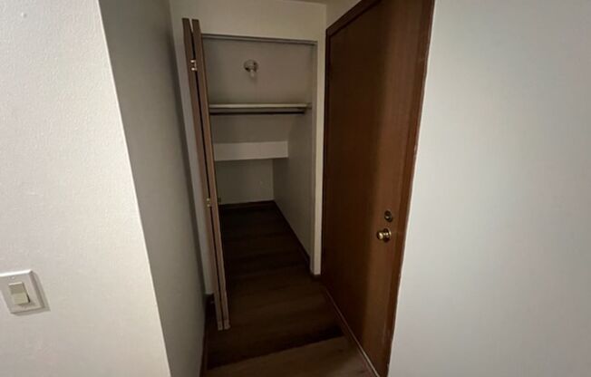 1 bed, 1 bath, $1,150, Unit 3752