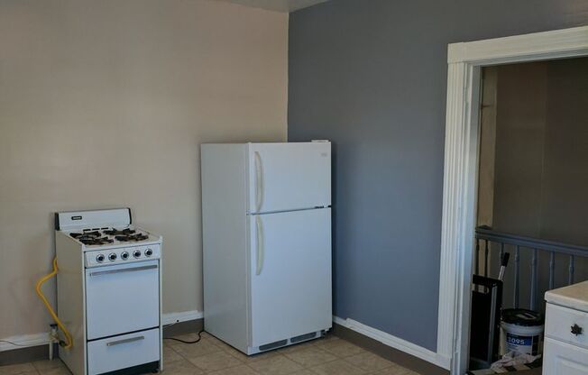 1 bed, 1 bath, $900