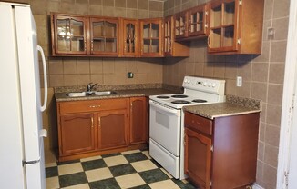 3 beds, 2 baths, $1,795