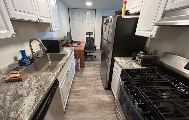 1 bed, 1 bath, $1,025, Unit 1